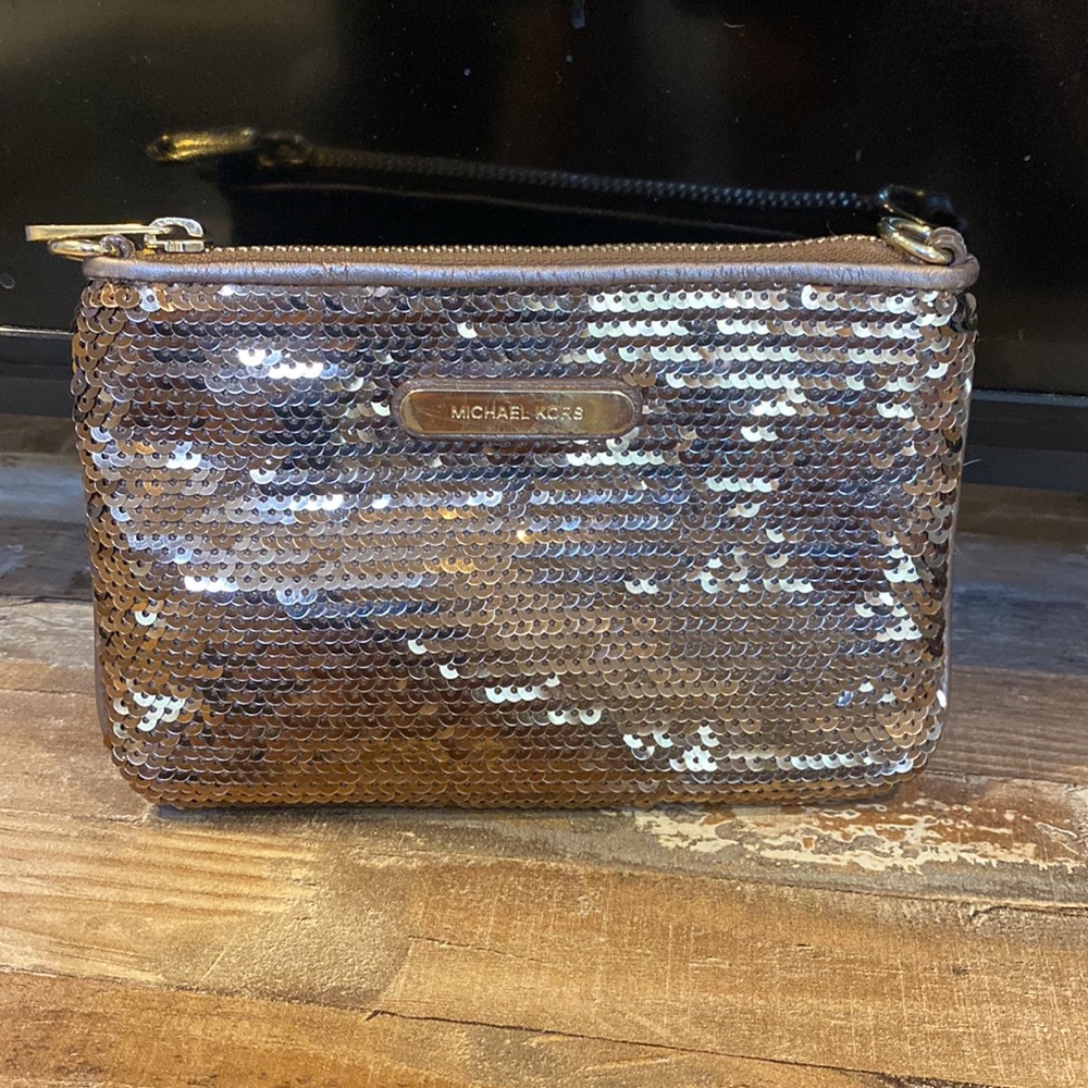Michael Kors Wristlet